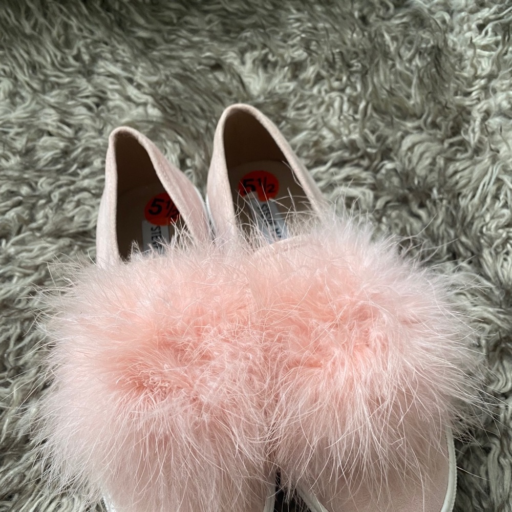Steve Madden sneakers